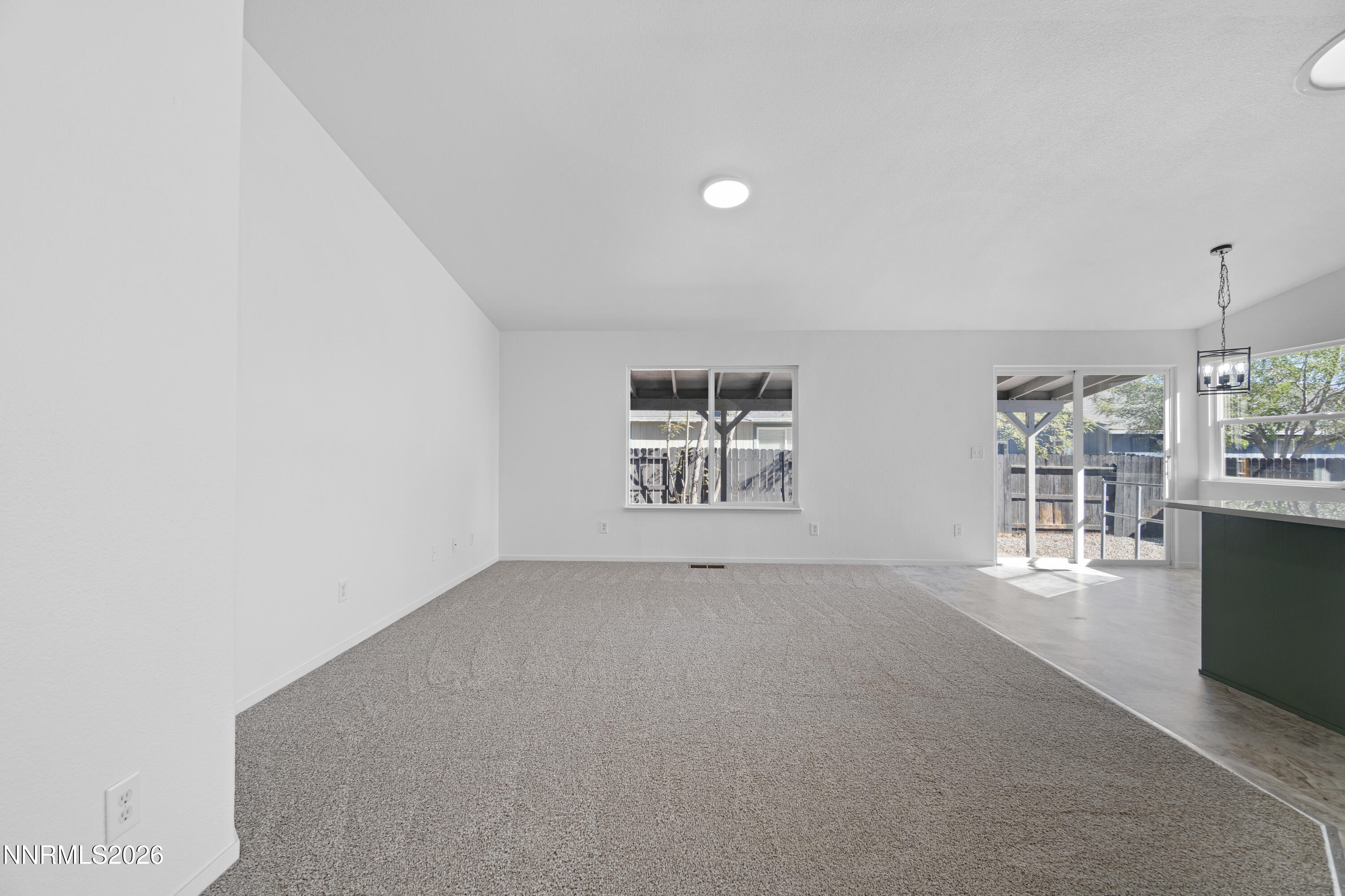 304 Lariat Street Property Photo 7