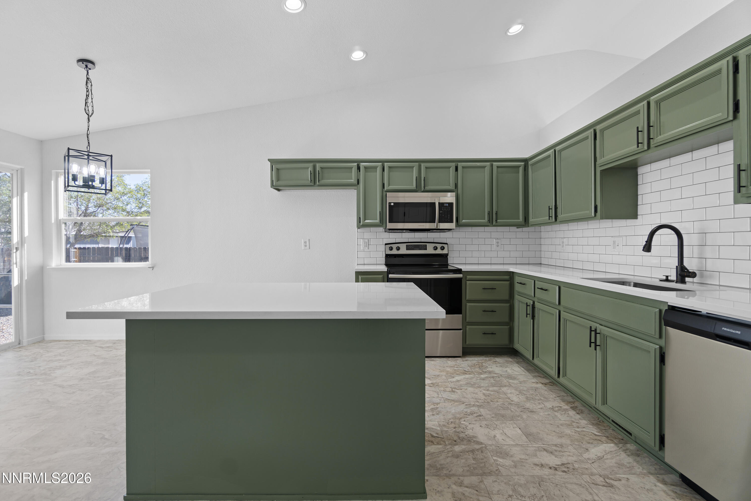 304 Lariat Street Property Photo 12