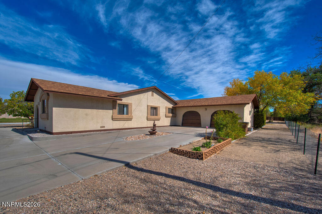 1145 Mclean Road Property Photo 4