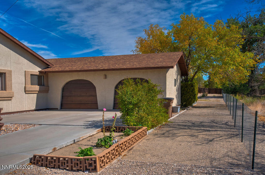 1145 Mclean Road Property Photo 6