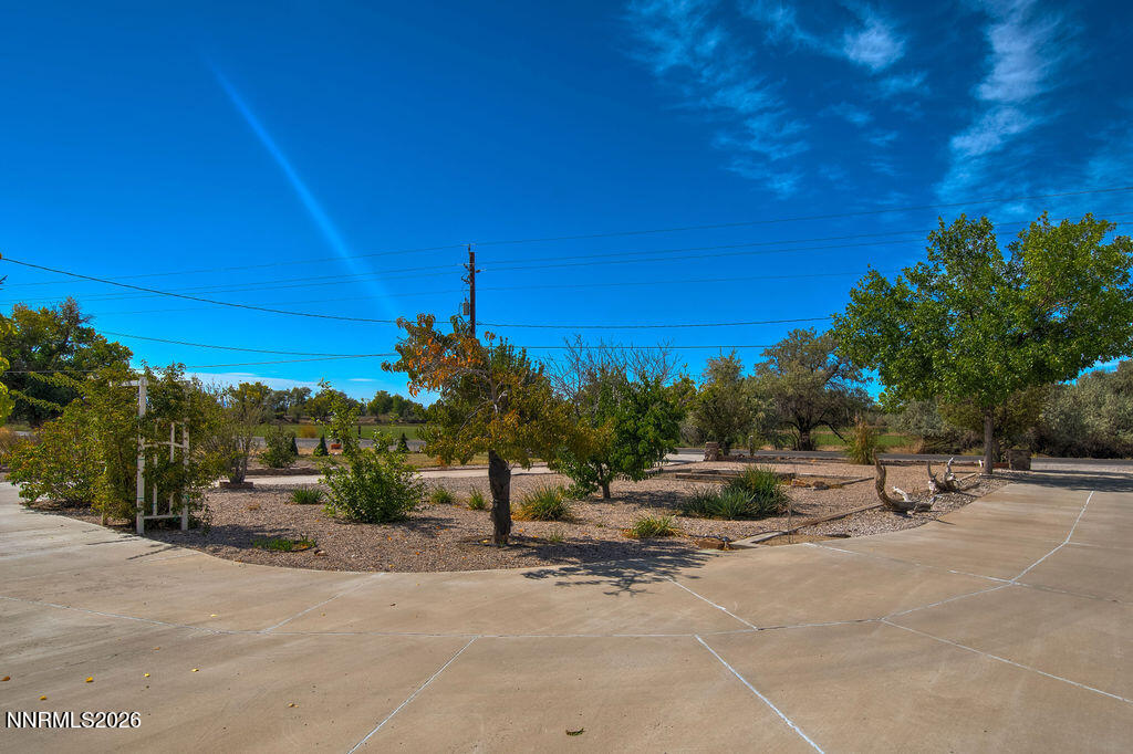 1145 Mclean Road Property Photo 9