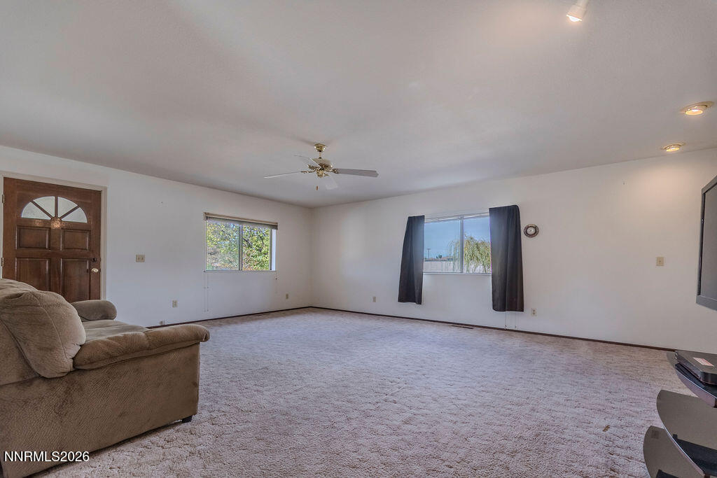 1145 Mclean Road Property Photo 10