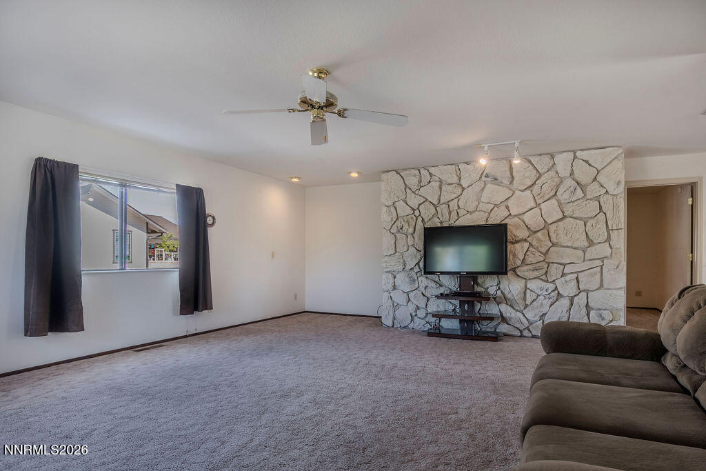 1145 Mclean Road Property Photo 12