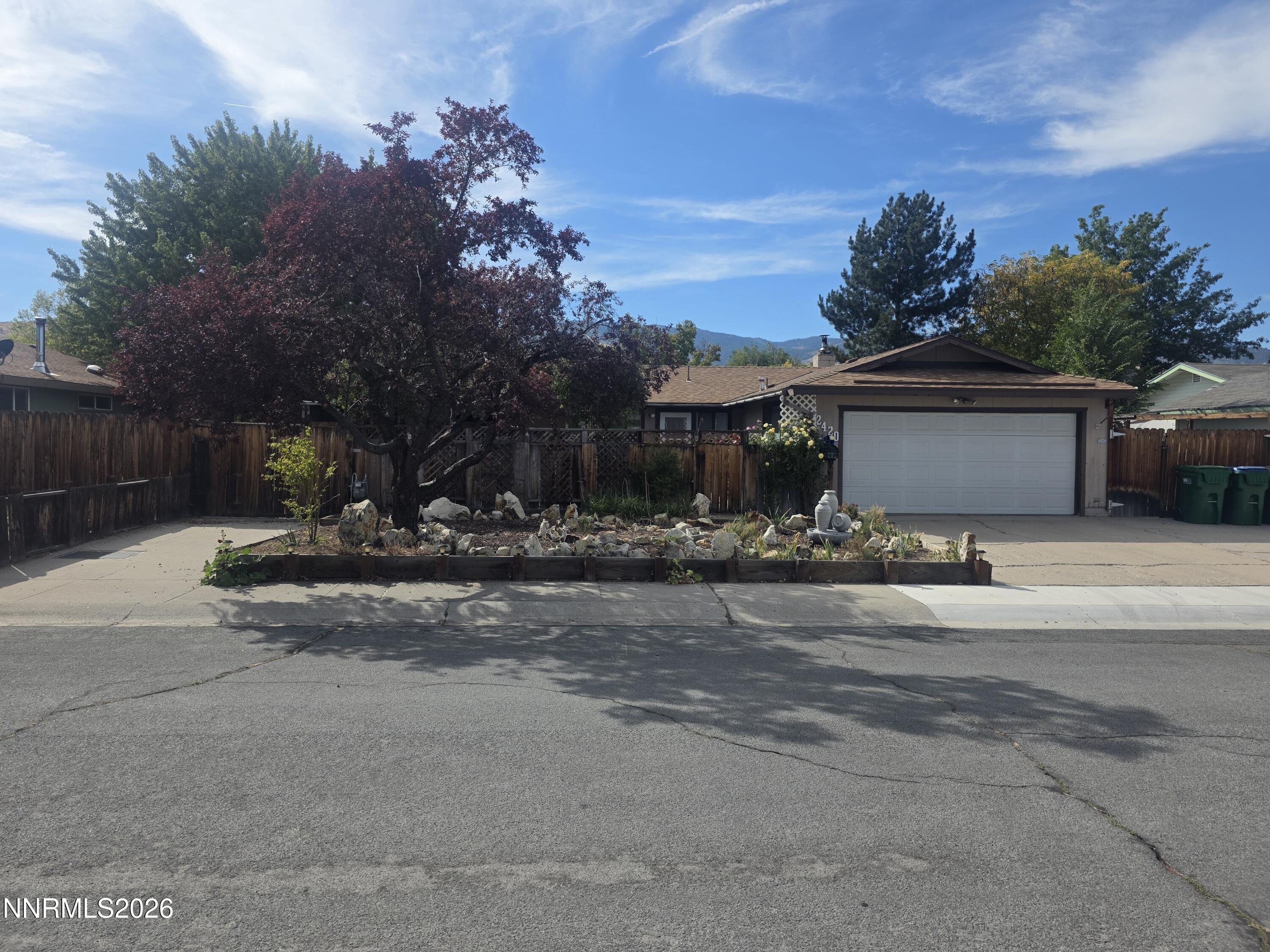 2420 Donna Street Property Photo 1