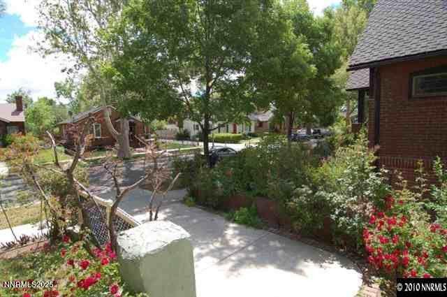 611 Nixon Avenue Property Photo 38