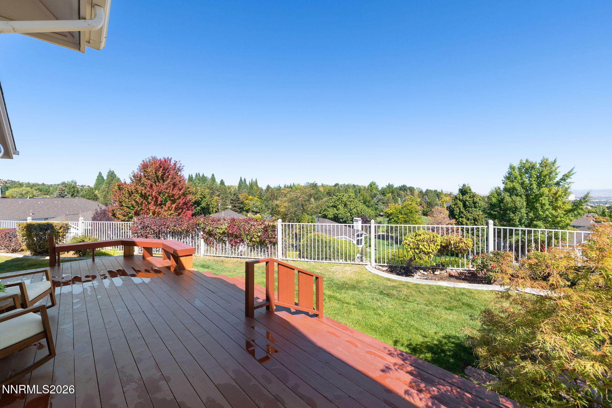 6168 Squires Lane Property Photo 9