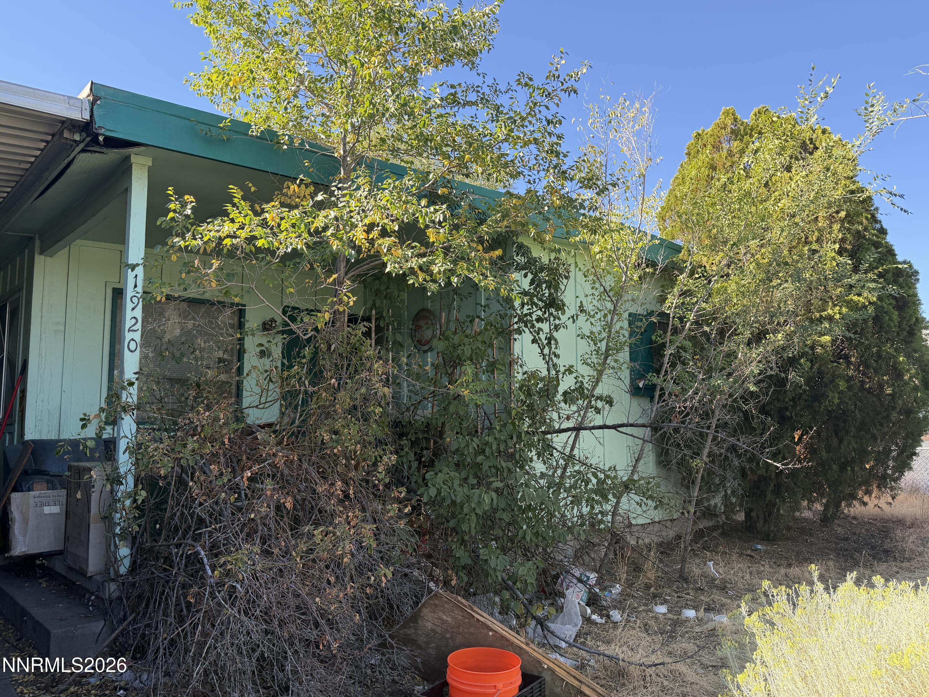 1920 Castle Way Property Photo 1
