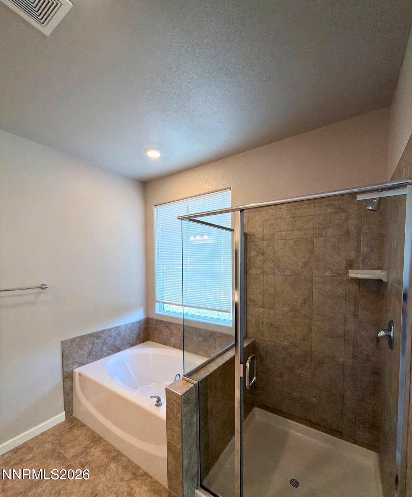 3847 Serenghetti Drive Property Photo 8
