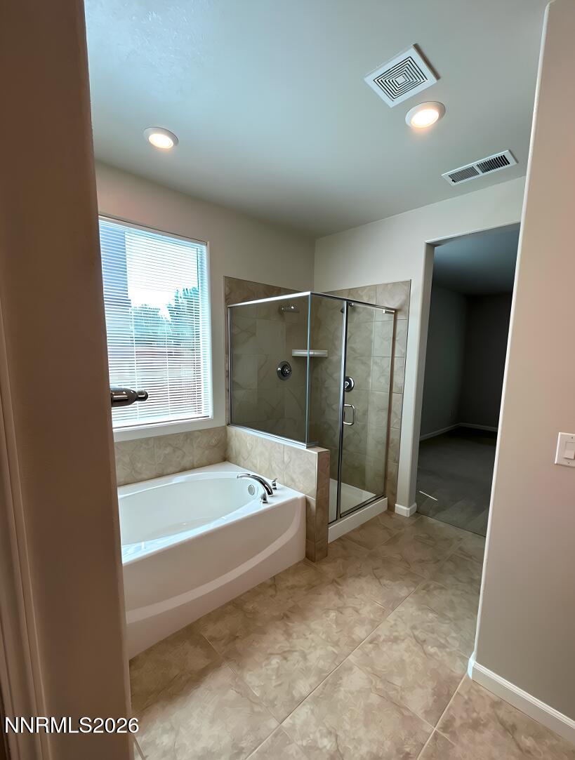 3847 Serenghetti Drive Property Photo 10