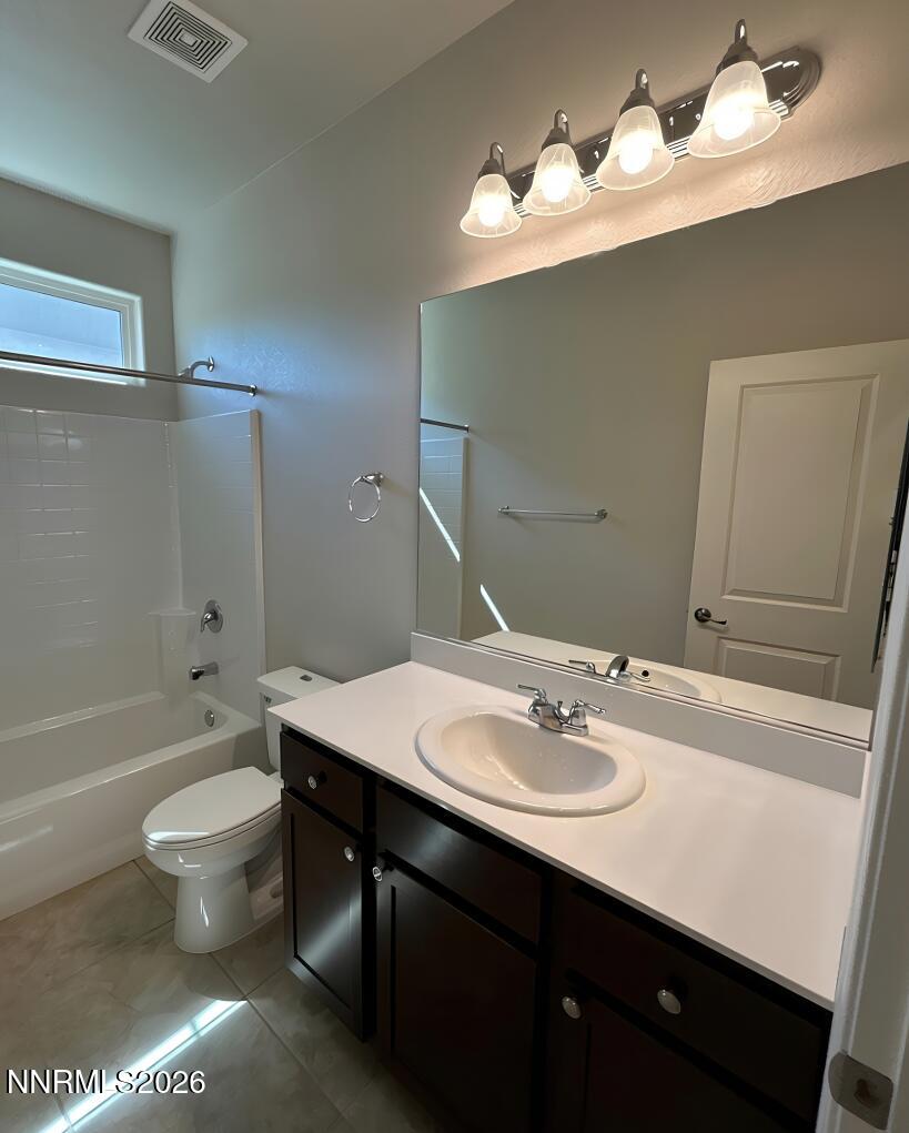 3847 Serenghetti Drive Property Photo 13