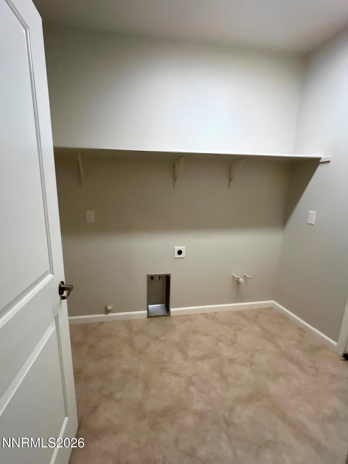 3847 Serenghetti Drive Property Photo 14