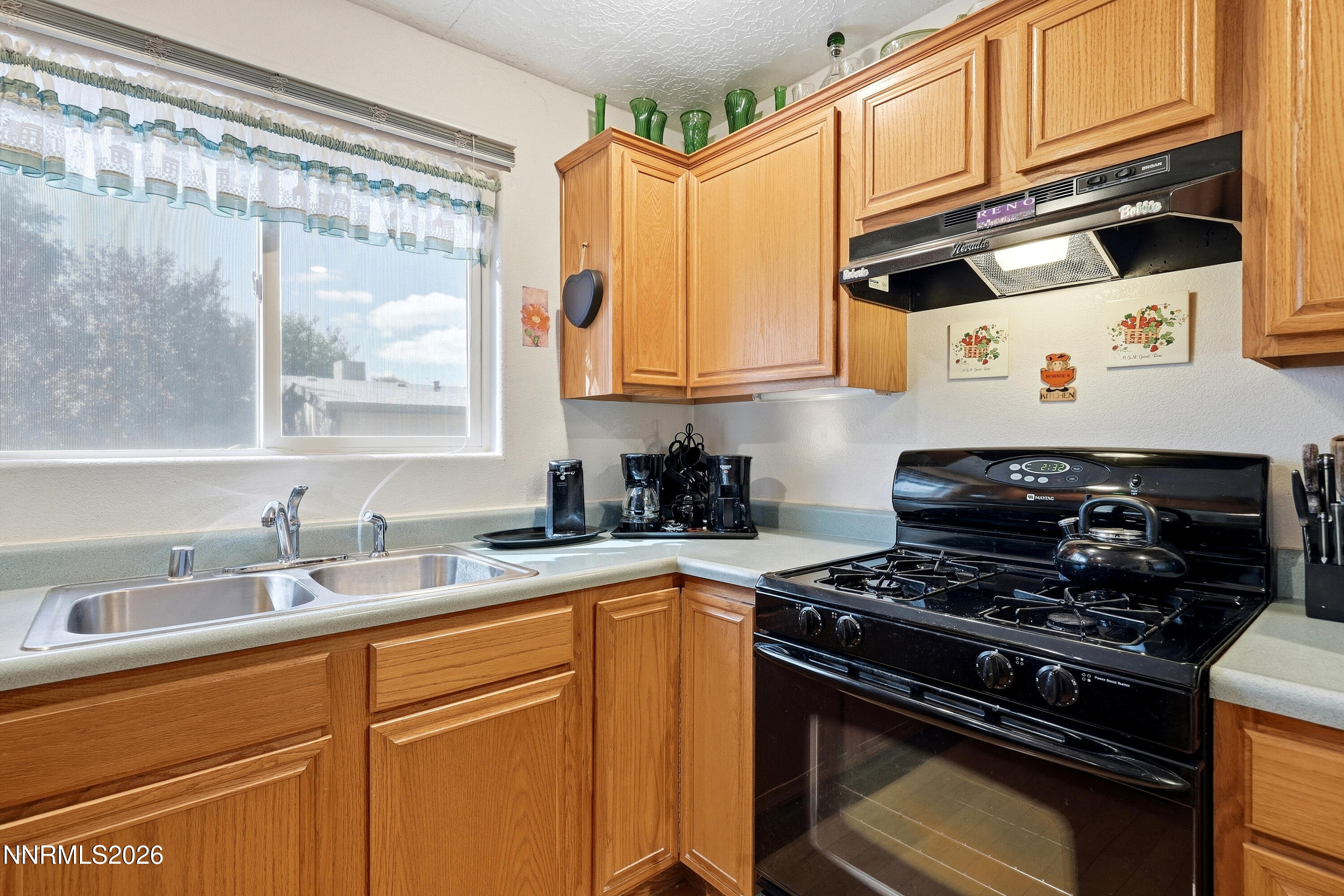 5605 Charjene Way Property Photo 10