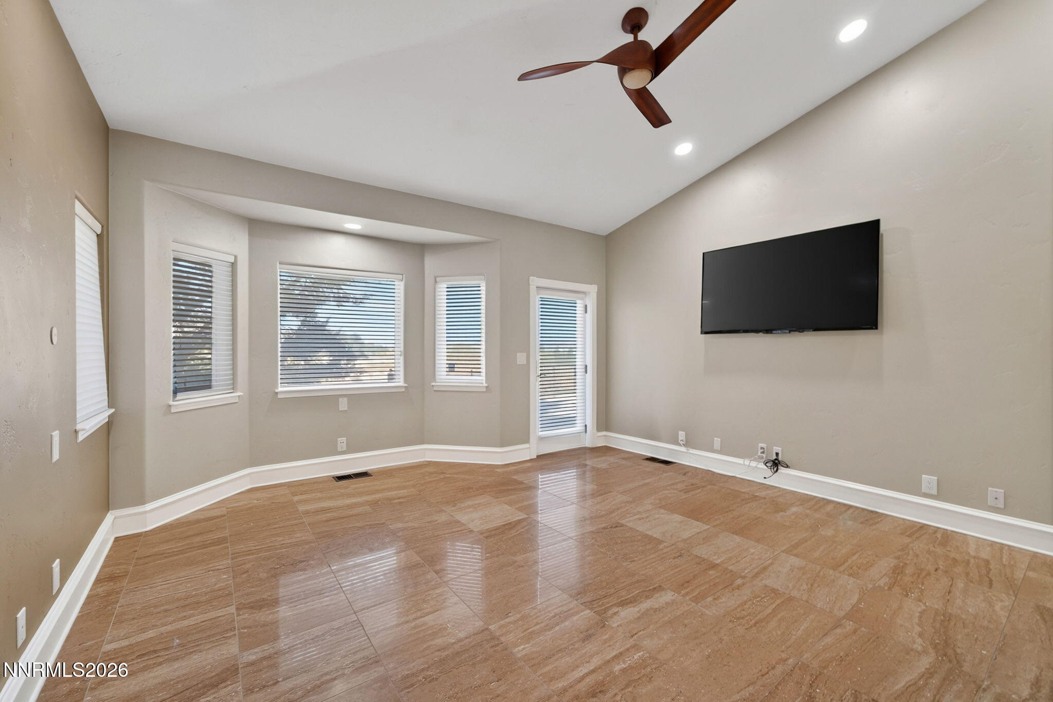 2535 Manzanita Lane Property Photo 18