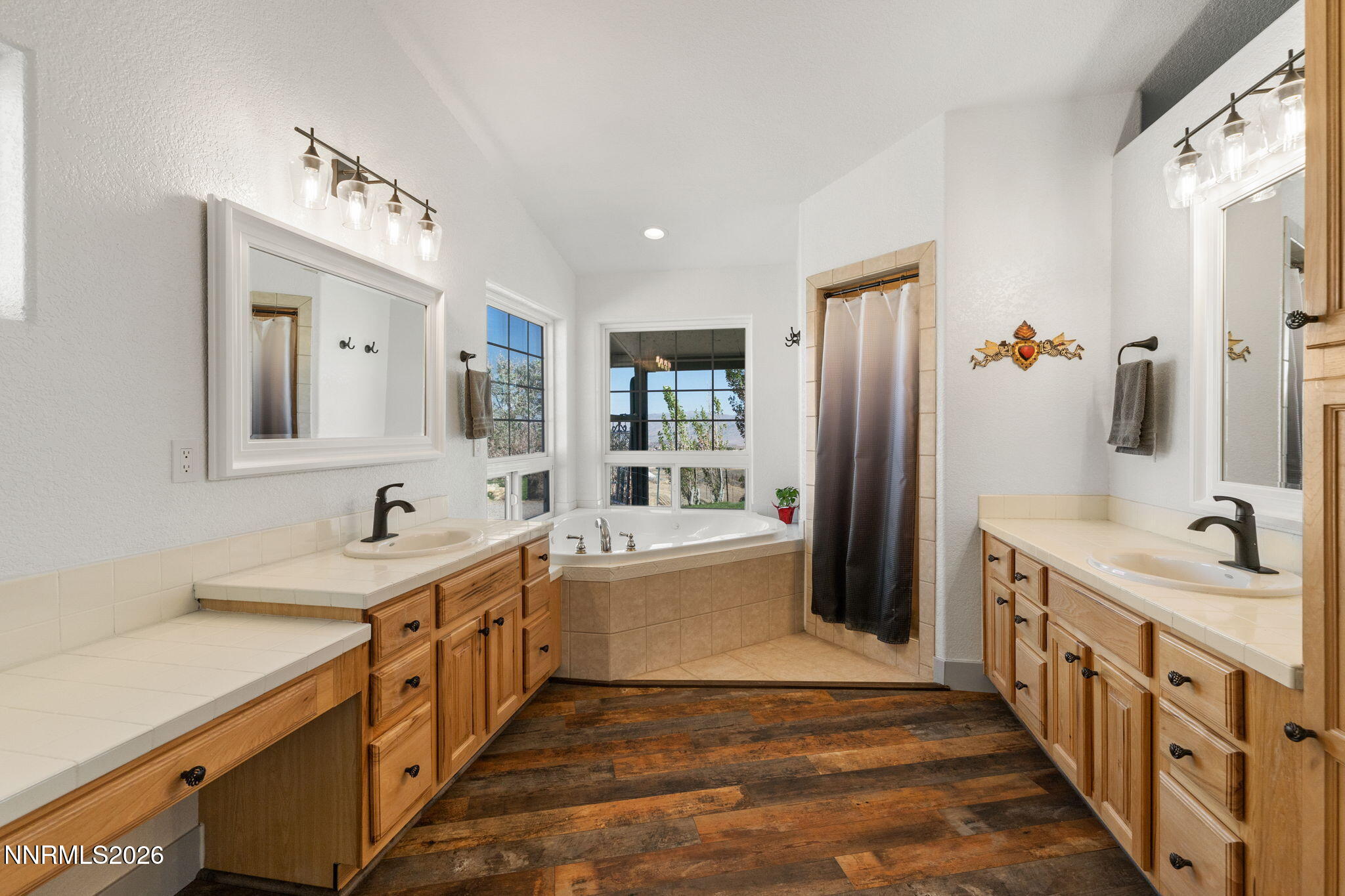 15030 N Red Rock Road Property Photo 32