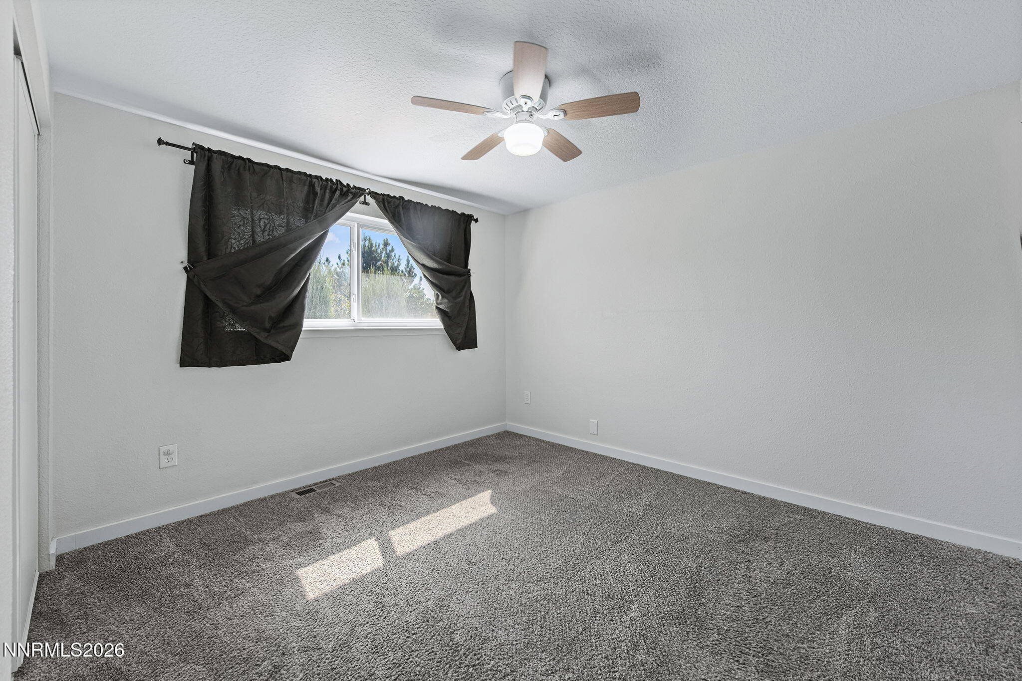 700 Brent Drive Property Photo 3