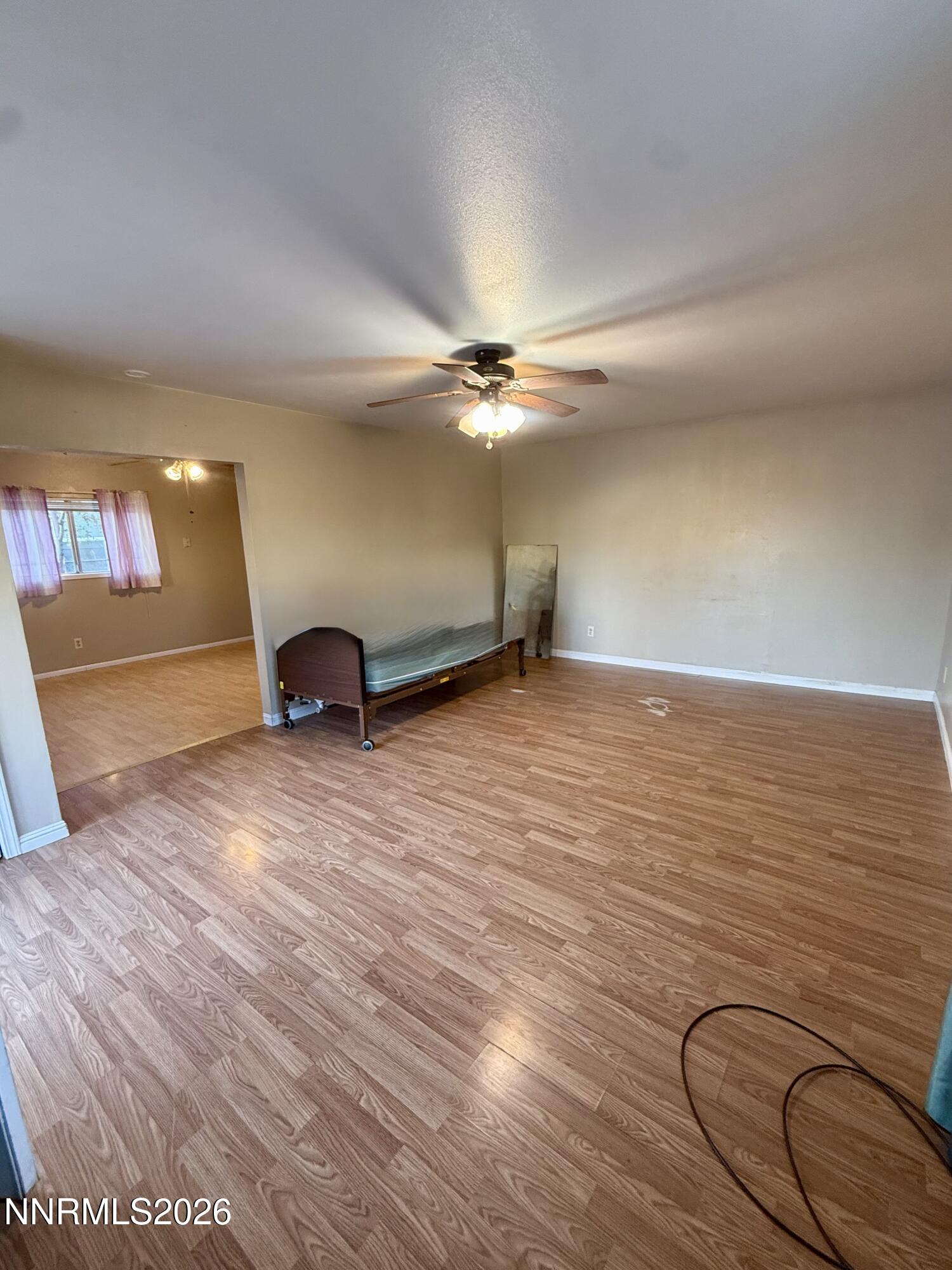 566 Douglas Street Property Photo 4