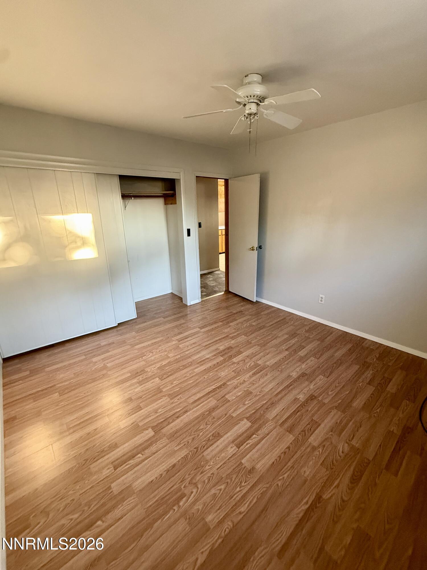 566 Douglas Street Property Photo 14