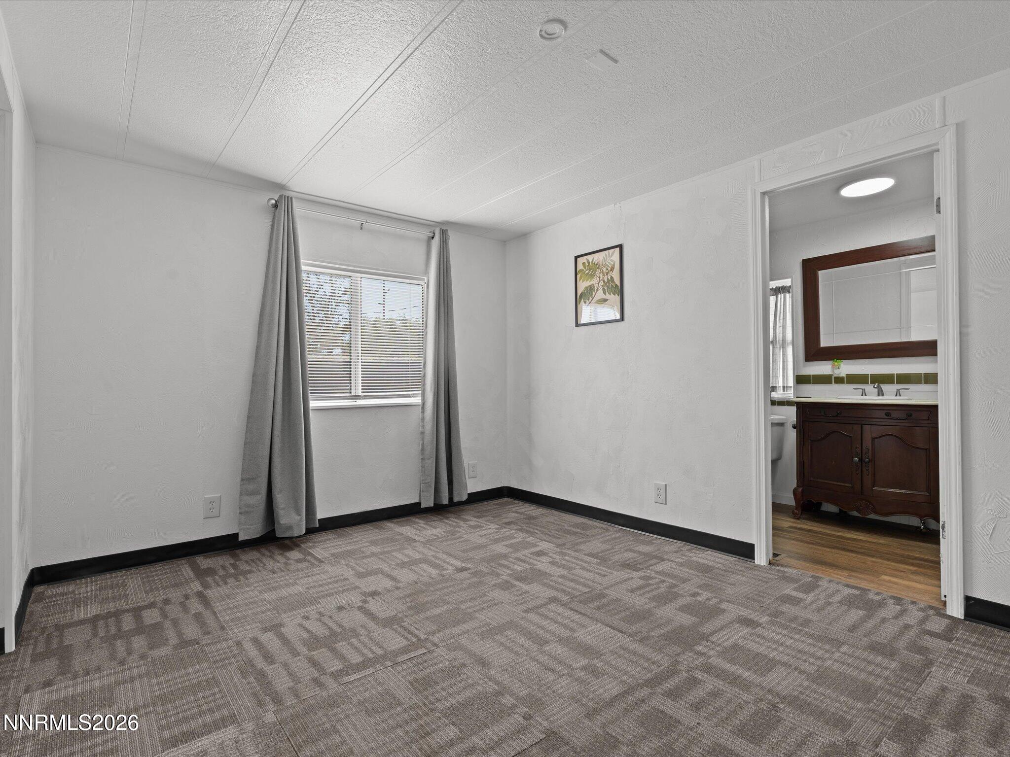 2590 Tonopah Street Property Photo 15
