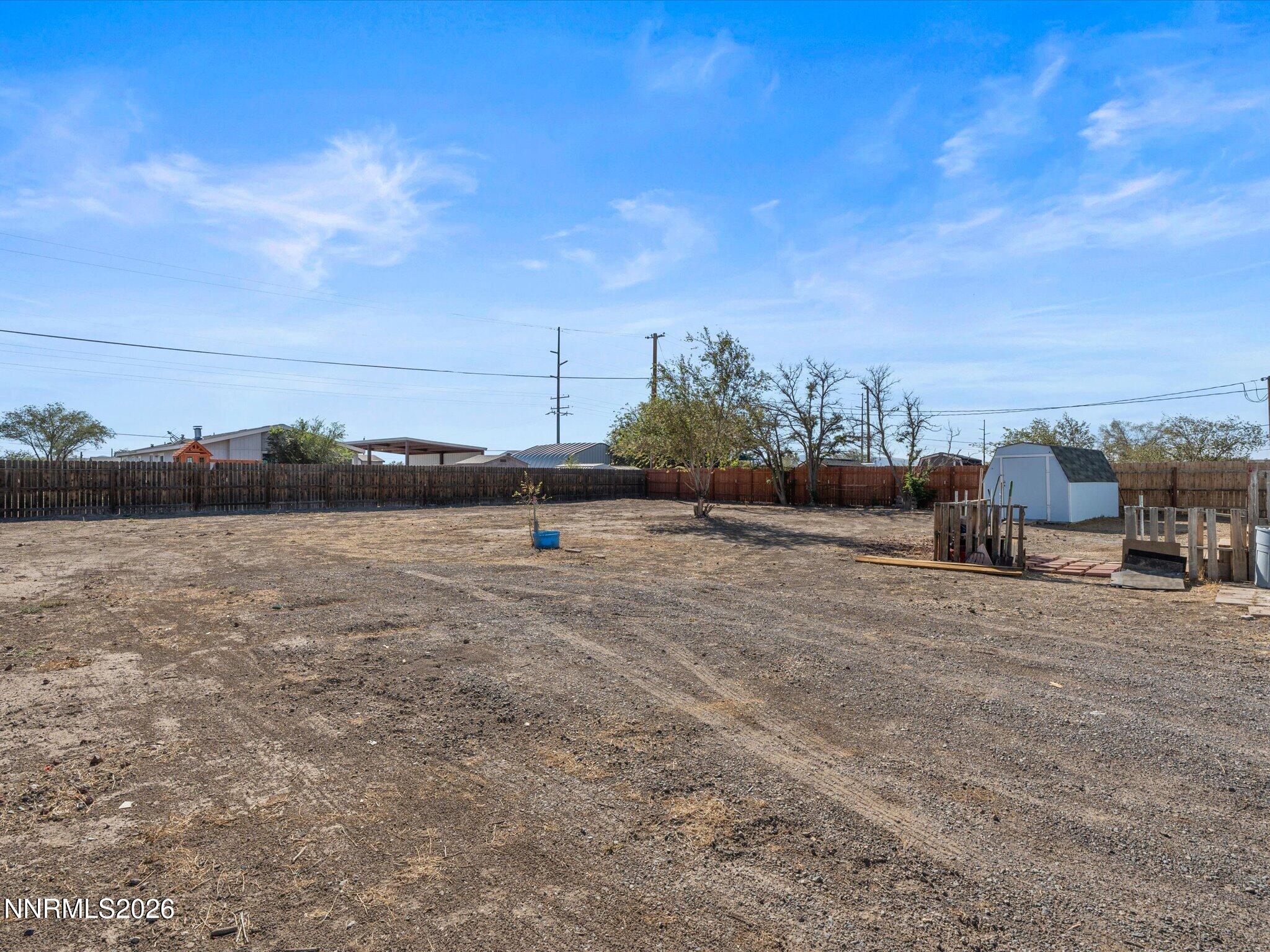 2590 Tonopah Street Property Photo 26