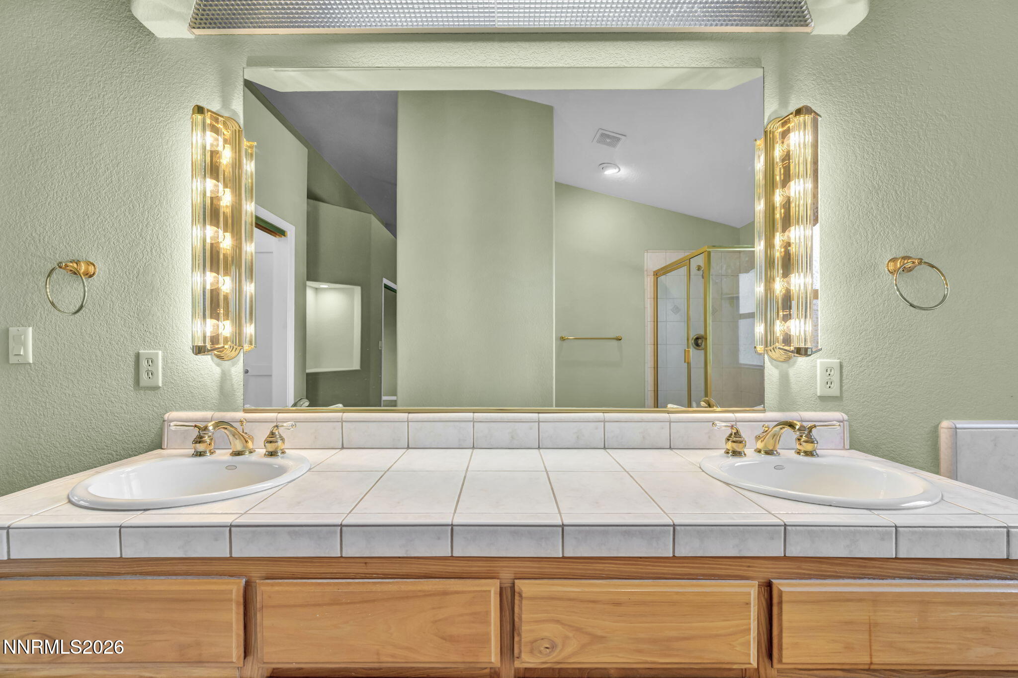 1138 Country Club Drive Property Photo 54