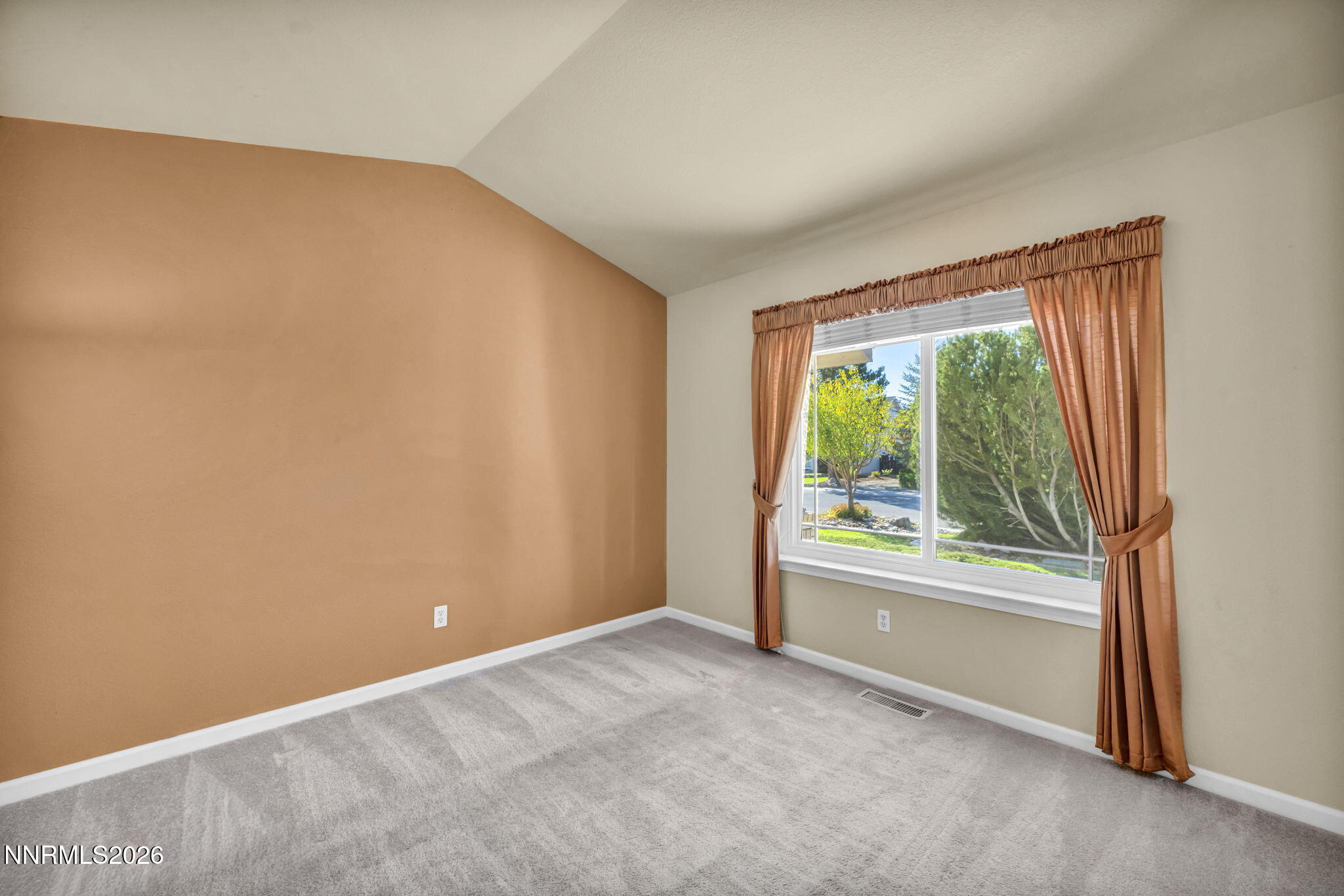 1138 Country Club Drive Property Photo 58