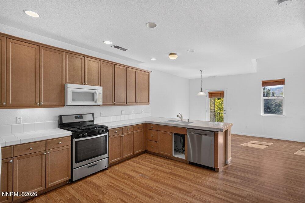 5990 Promontory Drive Property Photo 4
