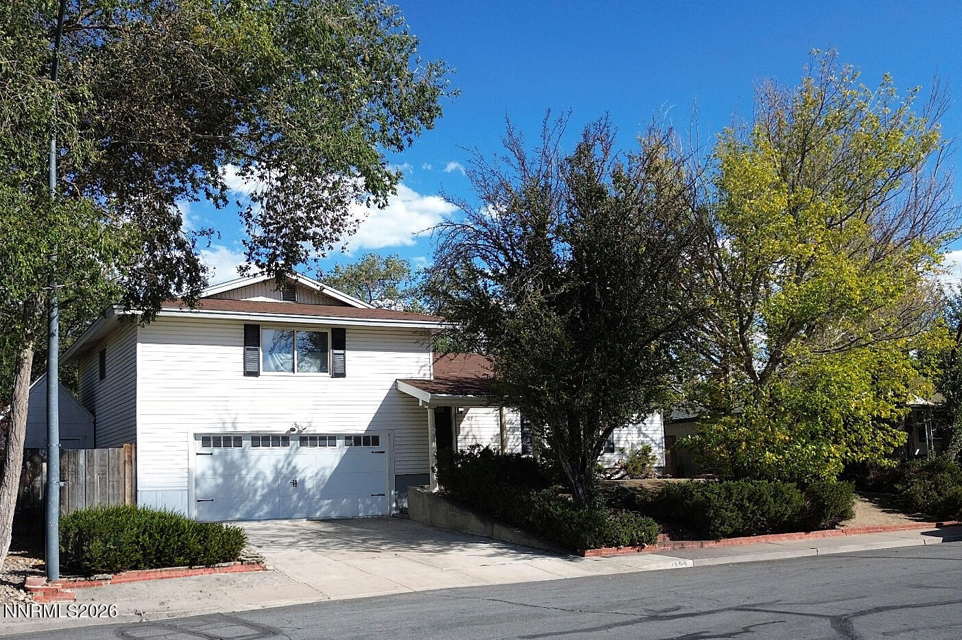 1309 Siskiyou Drive Property Photo 1