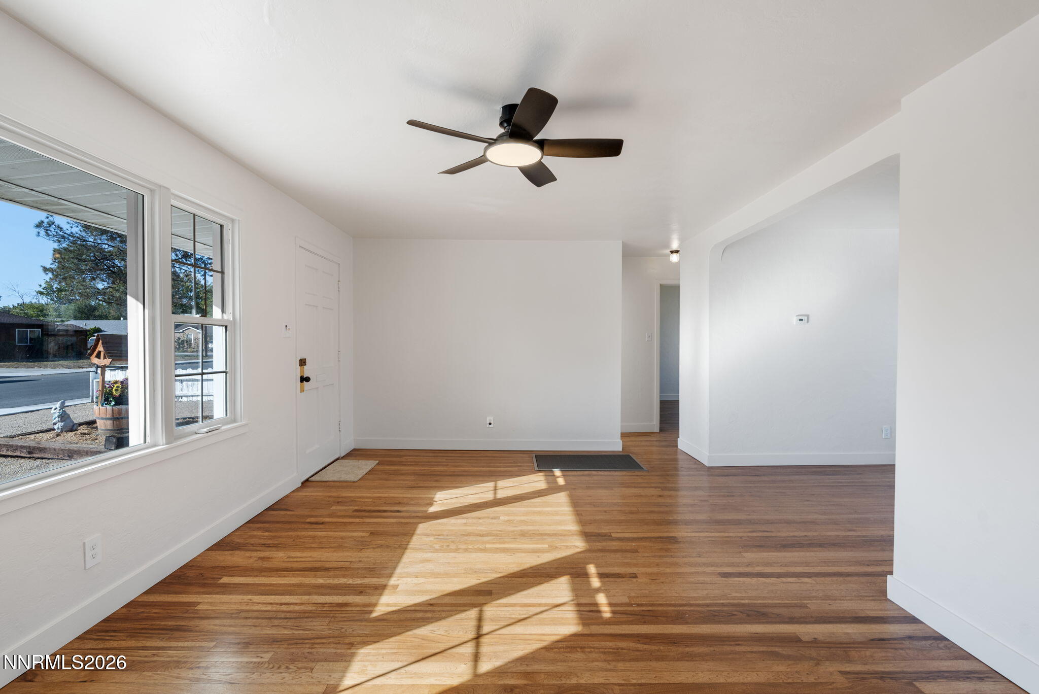 974 6th Street Property Photo 8