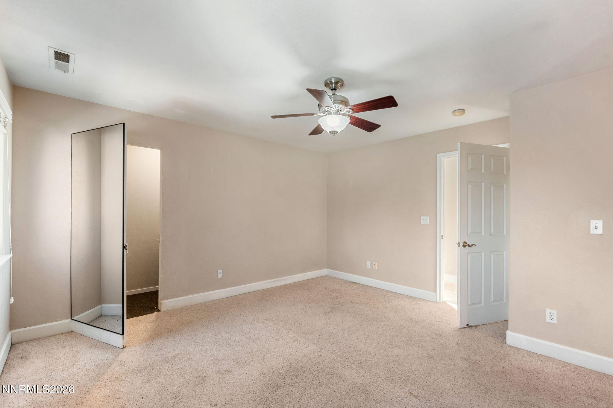 880 Salazar Lane Property Photo 23