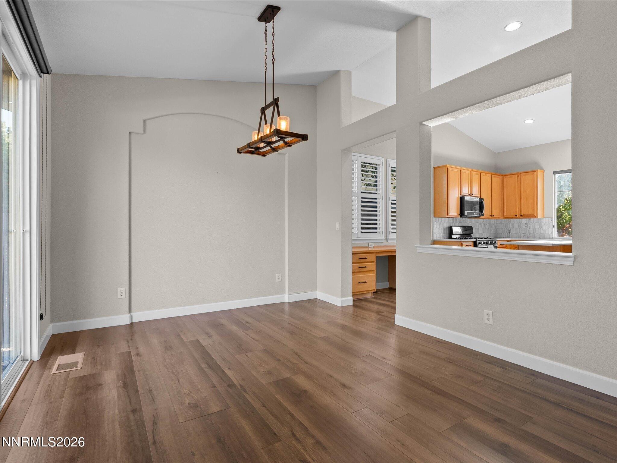 270 River Flow Drive Property Photo 11