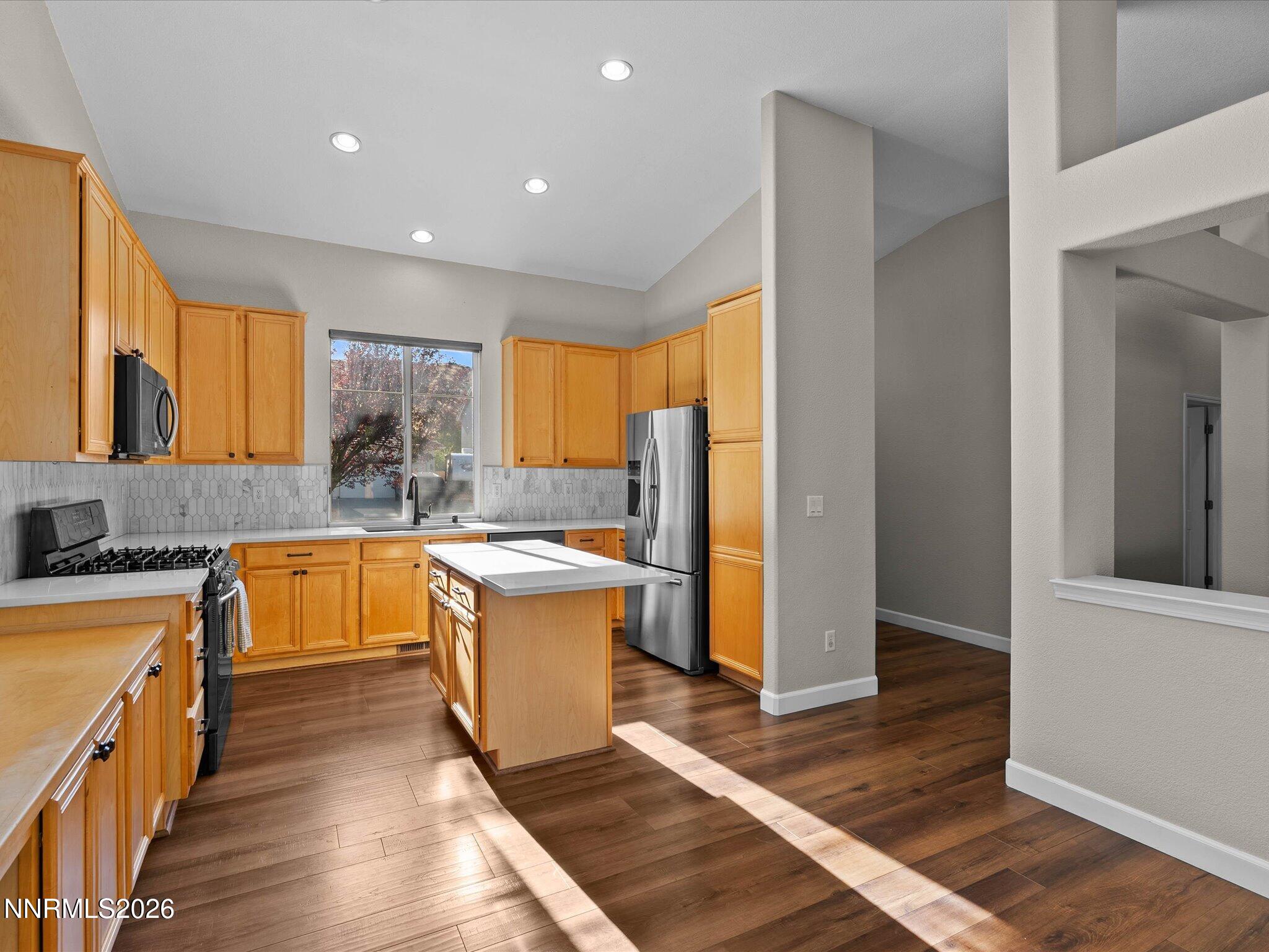 270 River Flow Drive Property Photo 13