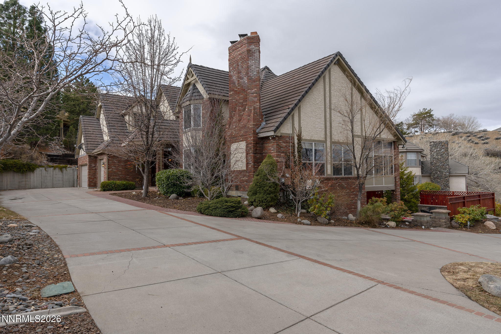 1885 3 Mile Drive Property Photo 5