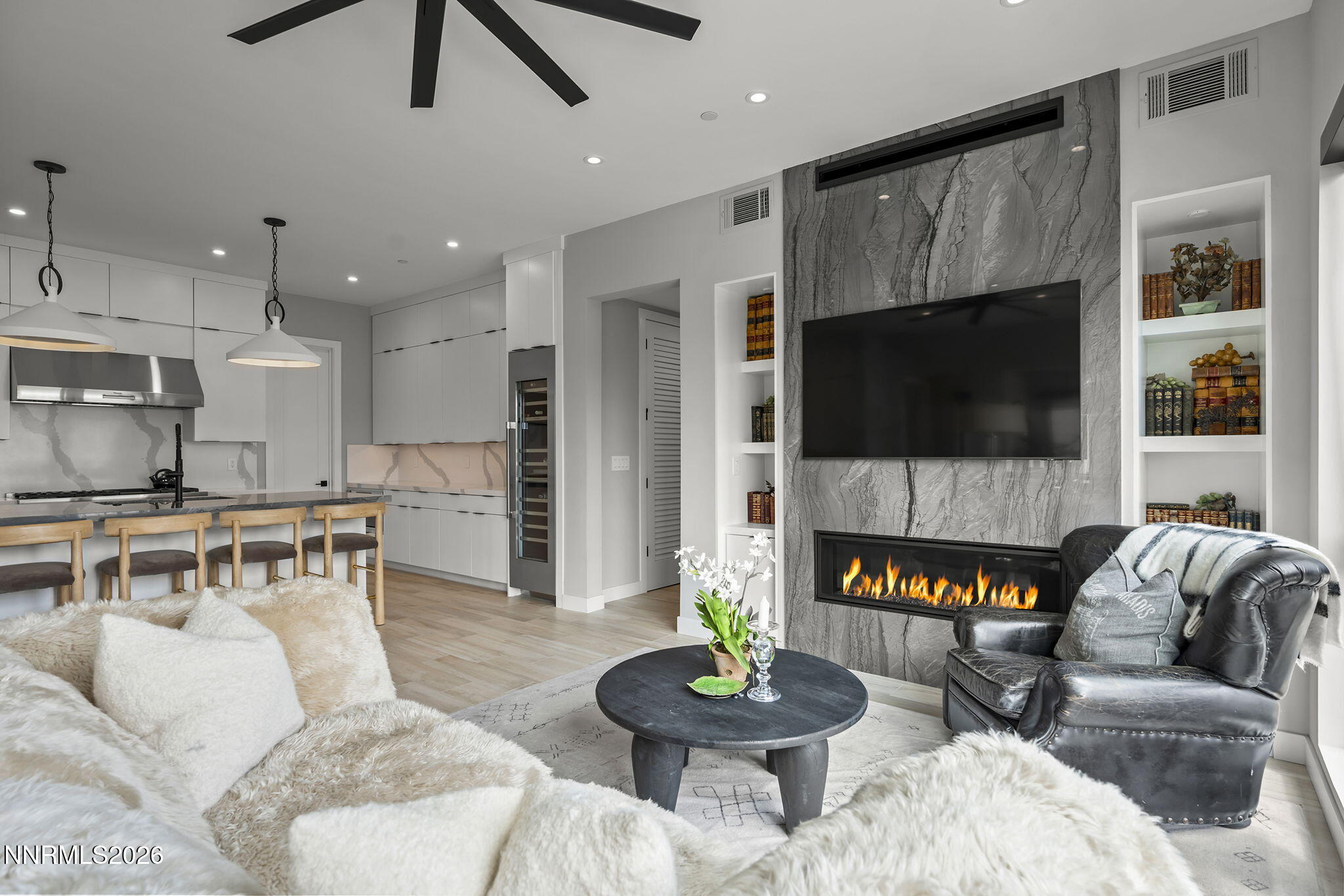 76 Caballada Street Property Photo 10