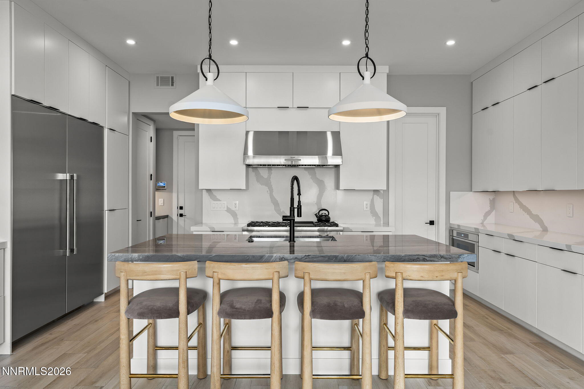 76 Caballada Street Property Photo 12