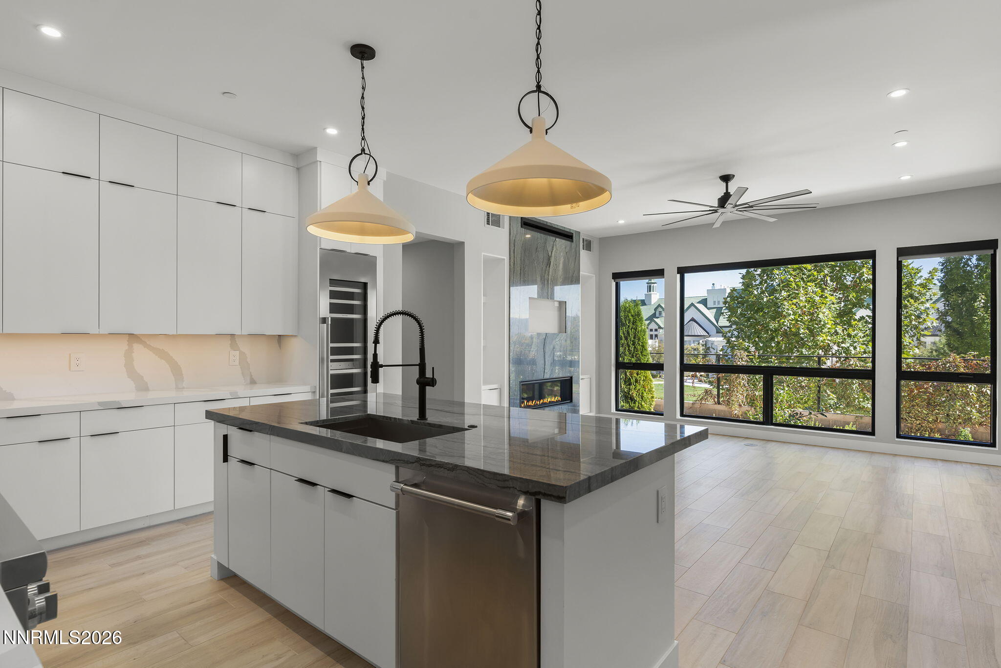76 Caballada Street Property Photo 15