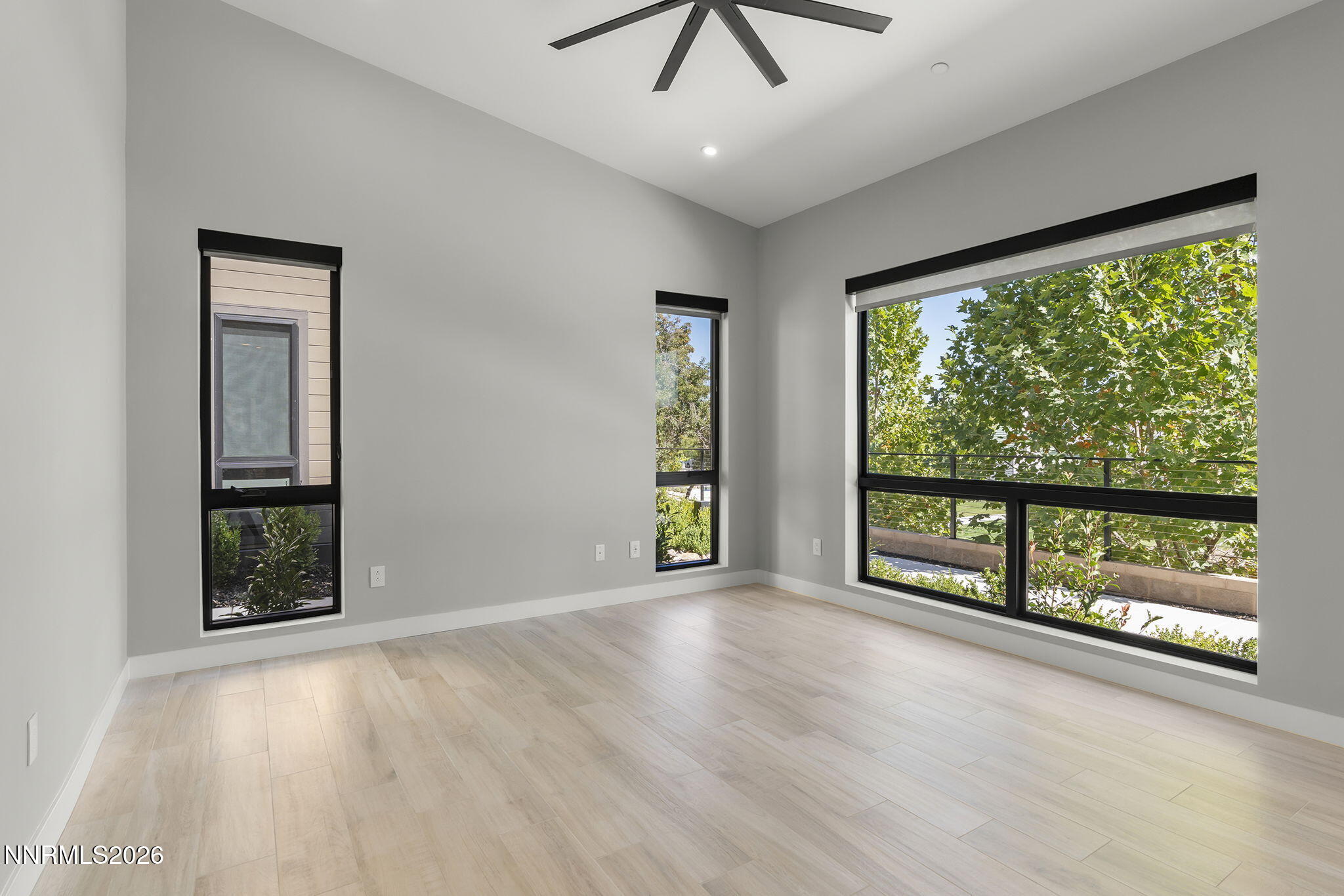 76 Caballada Street Property Photo 20