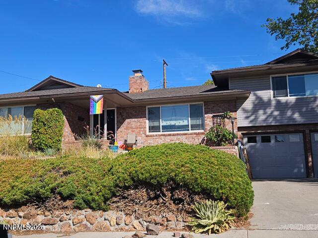 595 Sunnyside Drive Property Photo 1