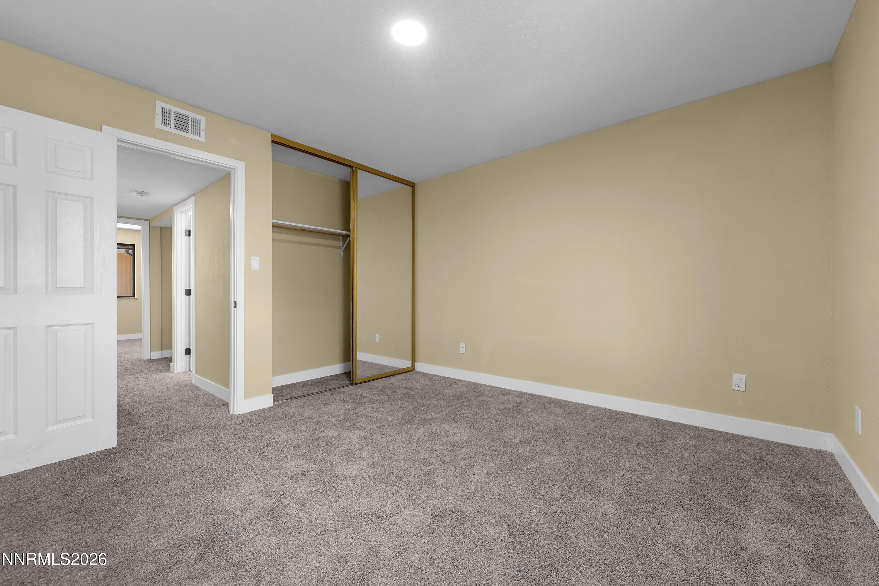 861 Nutmeg Place 1 Property Photo 20