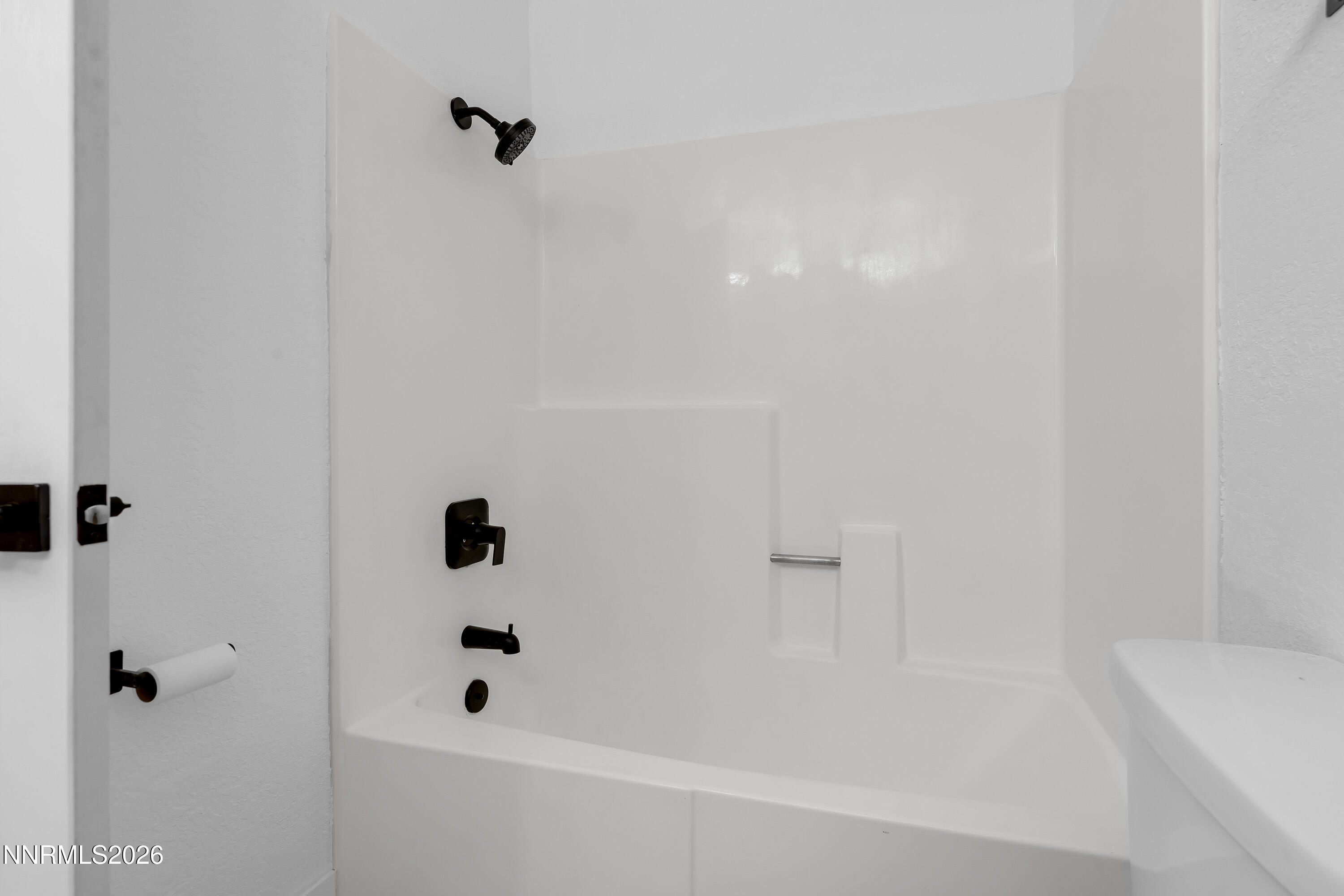 861 Nutmeg Place 1 Property Photo 25