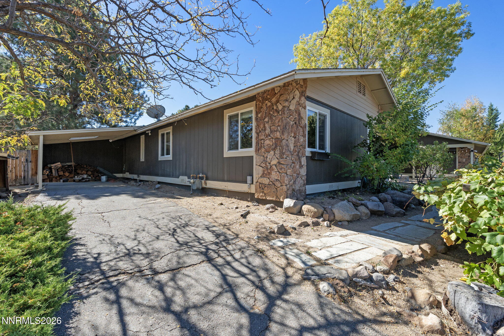 15020 Edmands Drive Property Photo 7