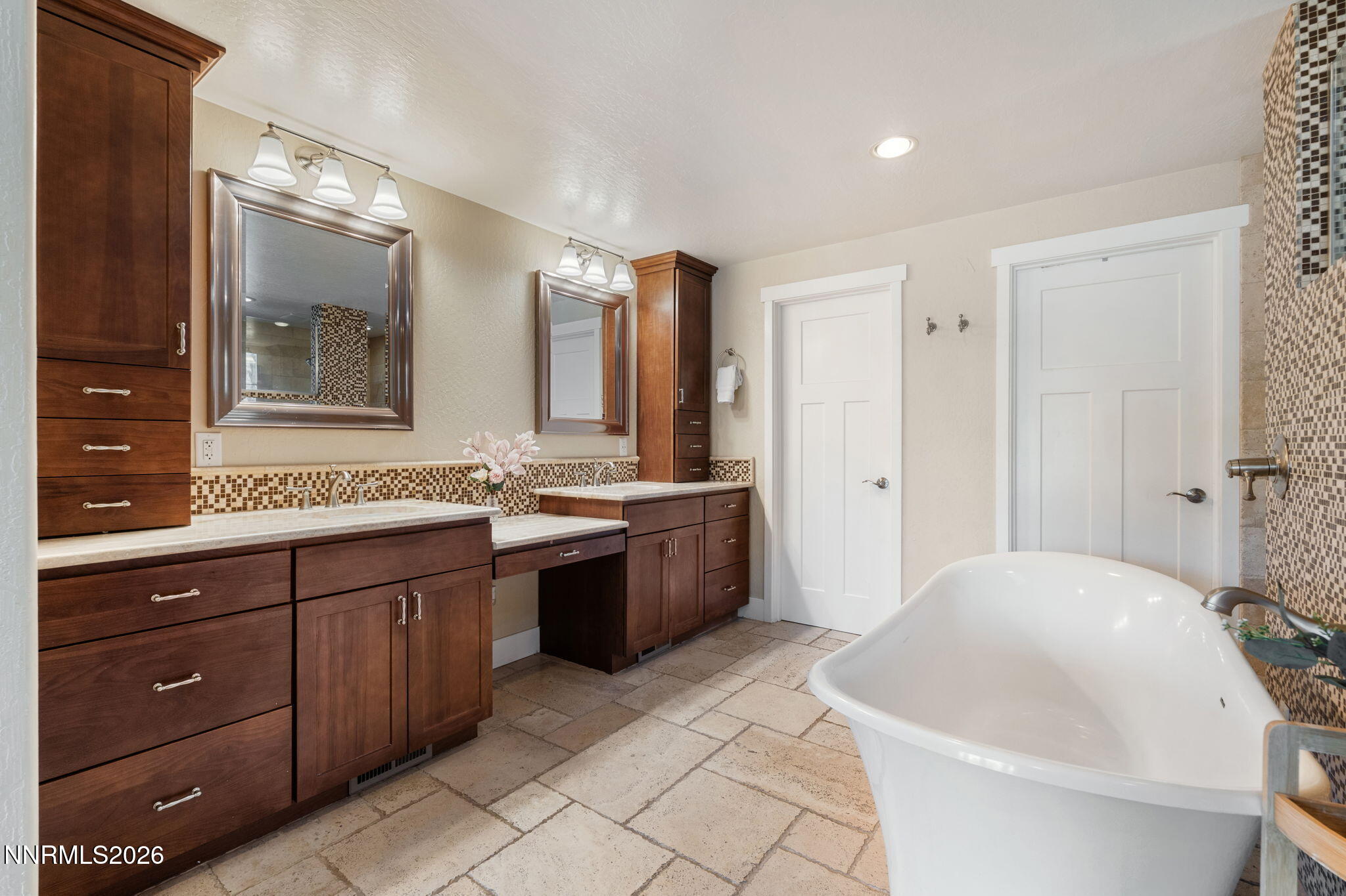 15020 Edmands Drive Property Photo 26