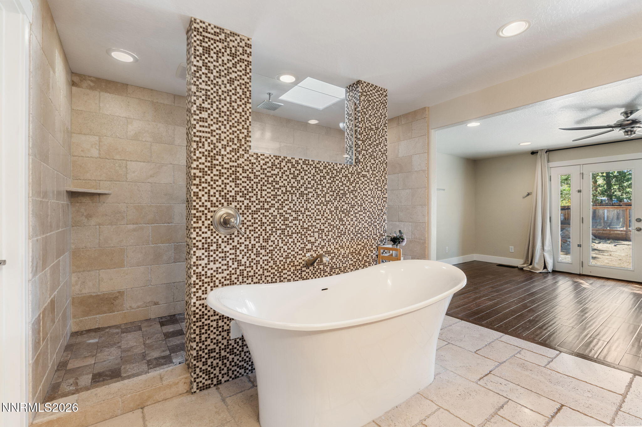 15020 Edmands Drive Property Photo 28