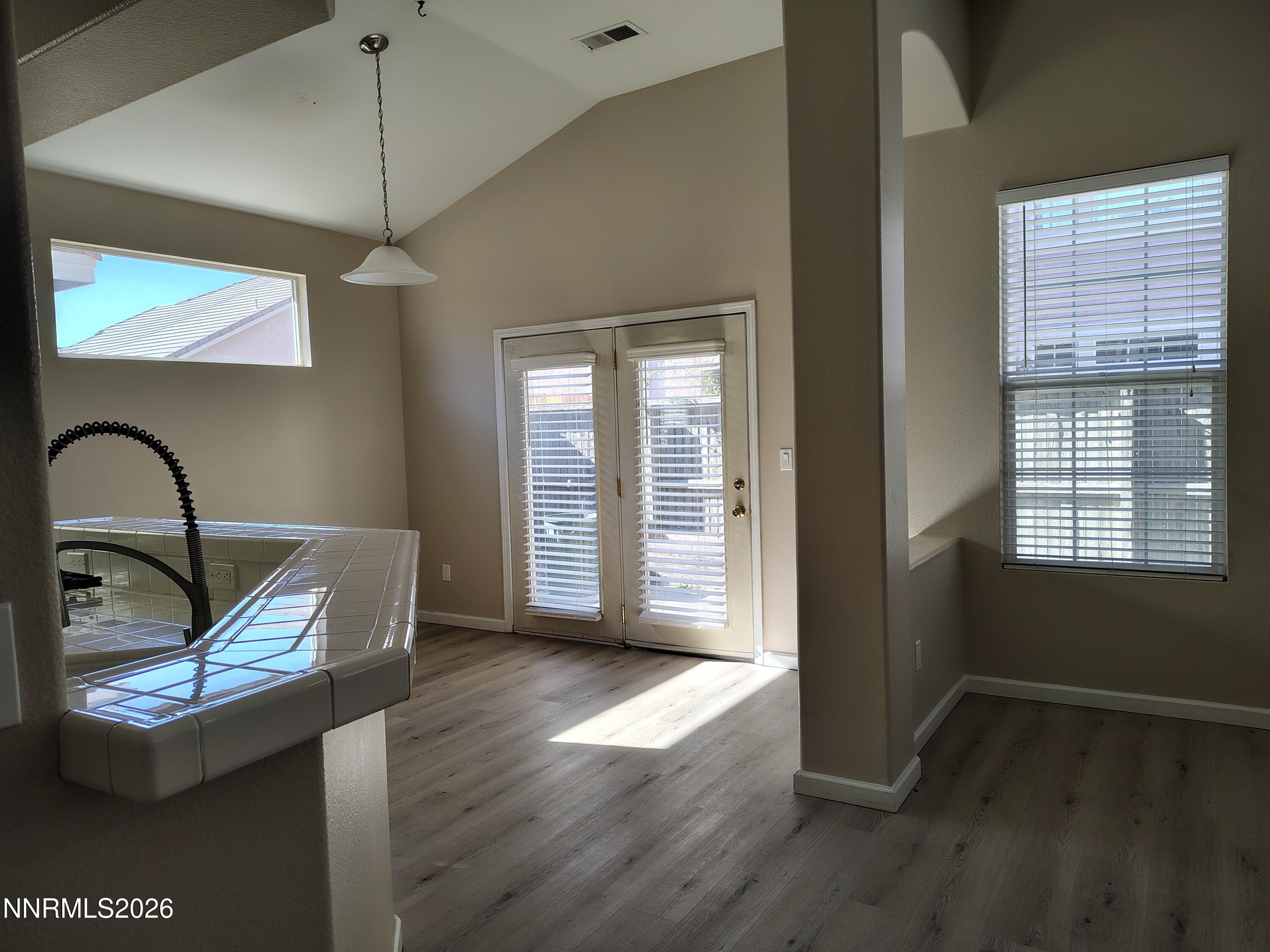 1195 Scenic Park Terrace Property Photo 3