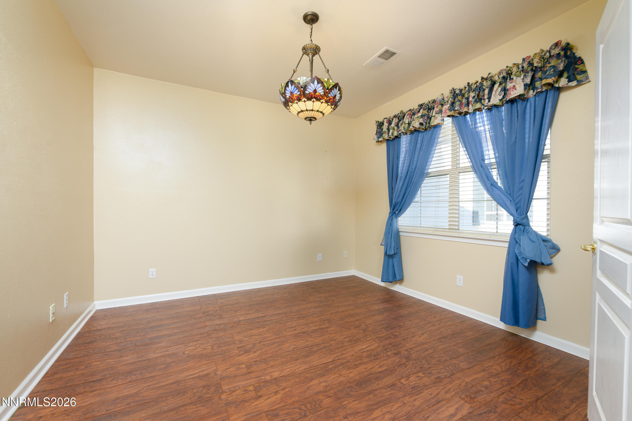 214 Shady Grove Lane Property Photo 6