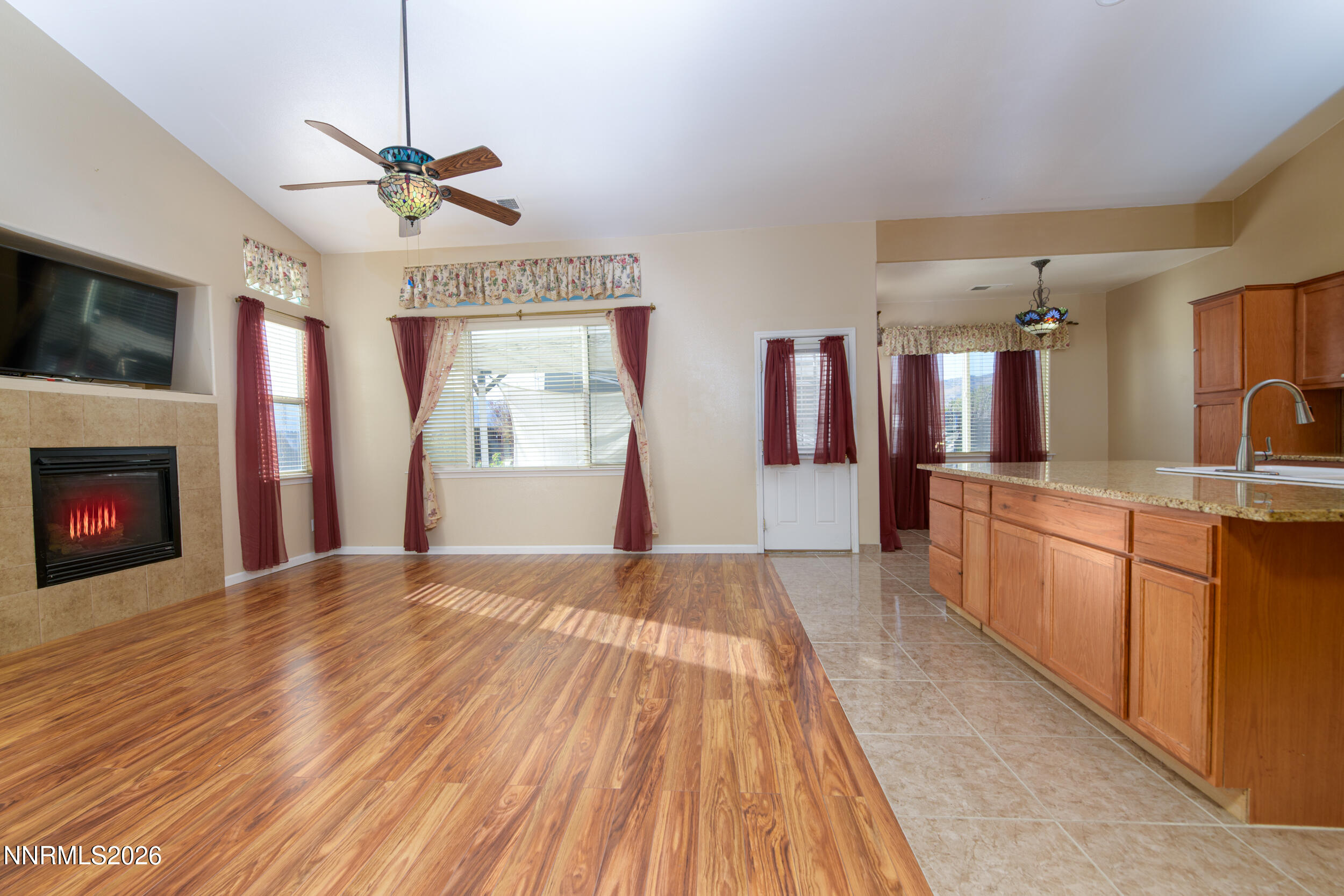 214 Shady Grove Lane Property Photo 10