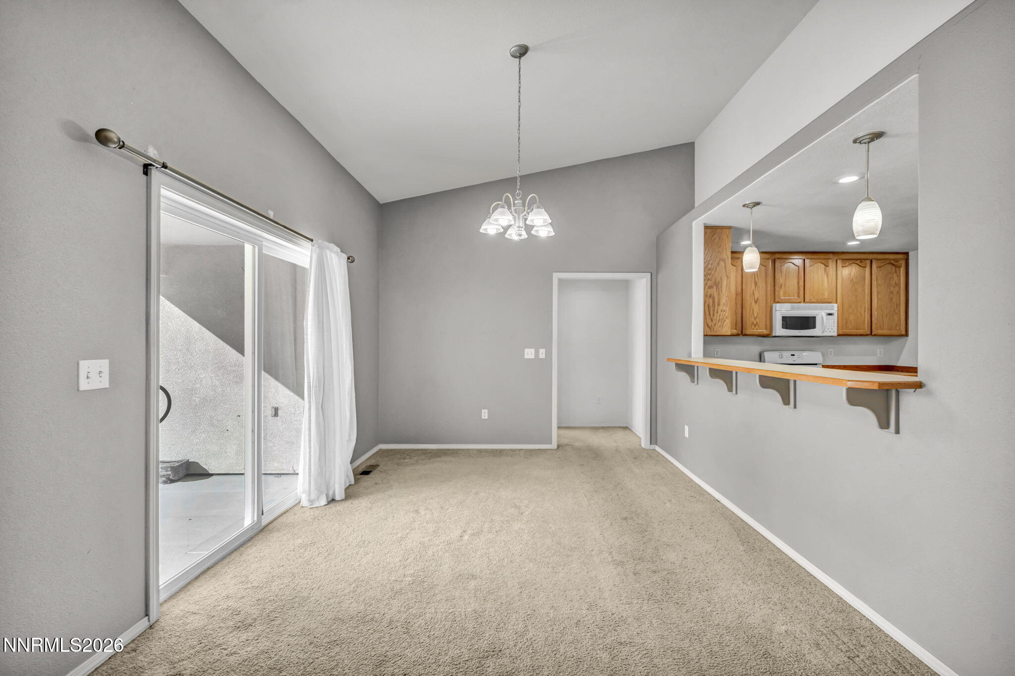 445 Torrey Pines Drive Property Photo 14