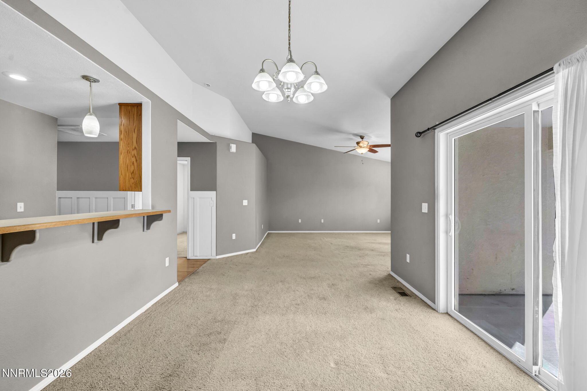 445 Torrey Pines Drive Property Photo 18