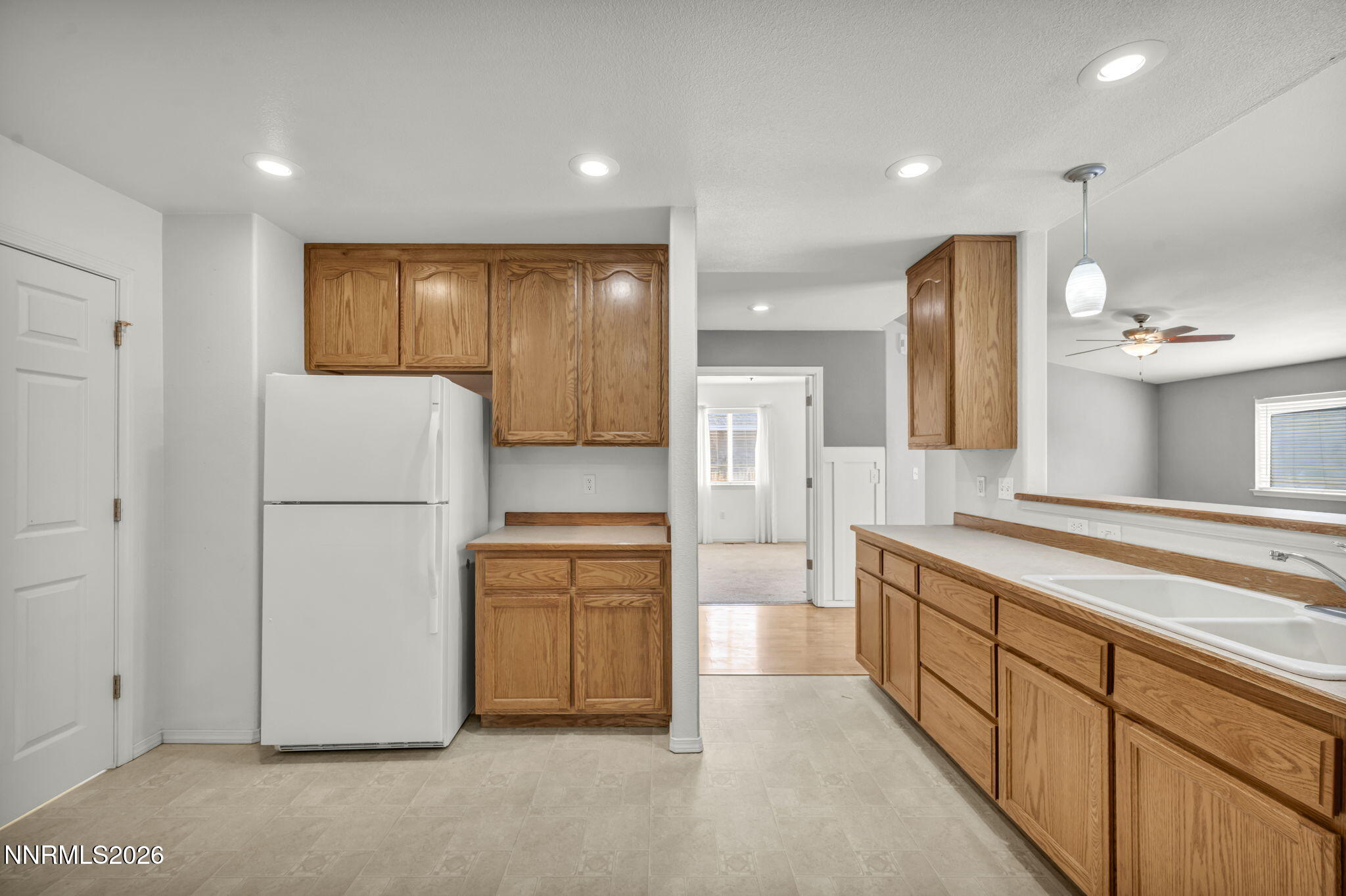 445 Torrey Pines Drive Property Photo 32