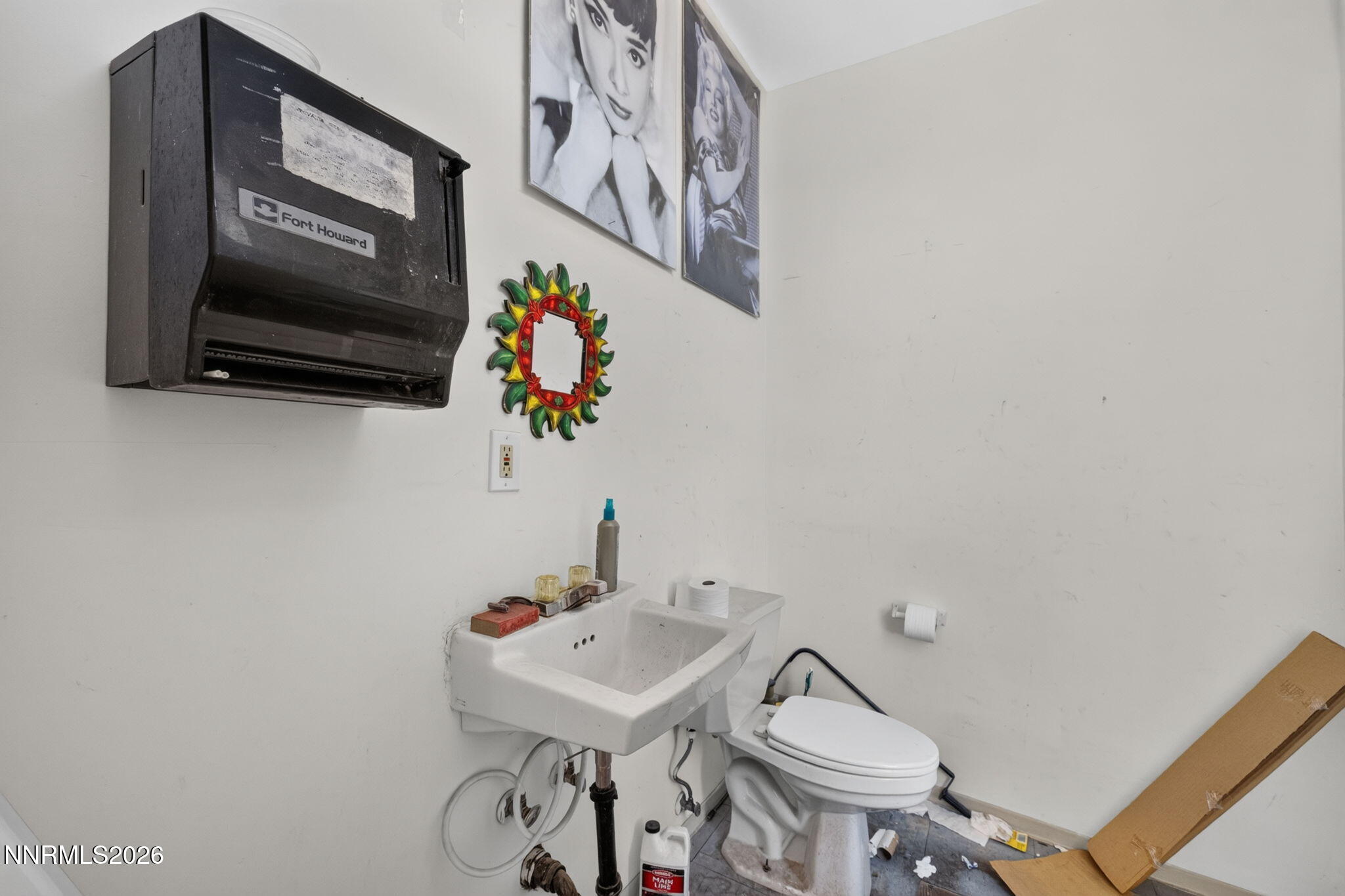 109 S C Street Property Photo 16