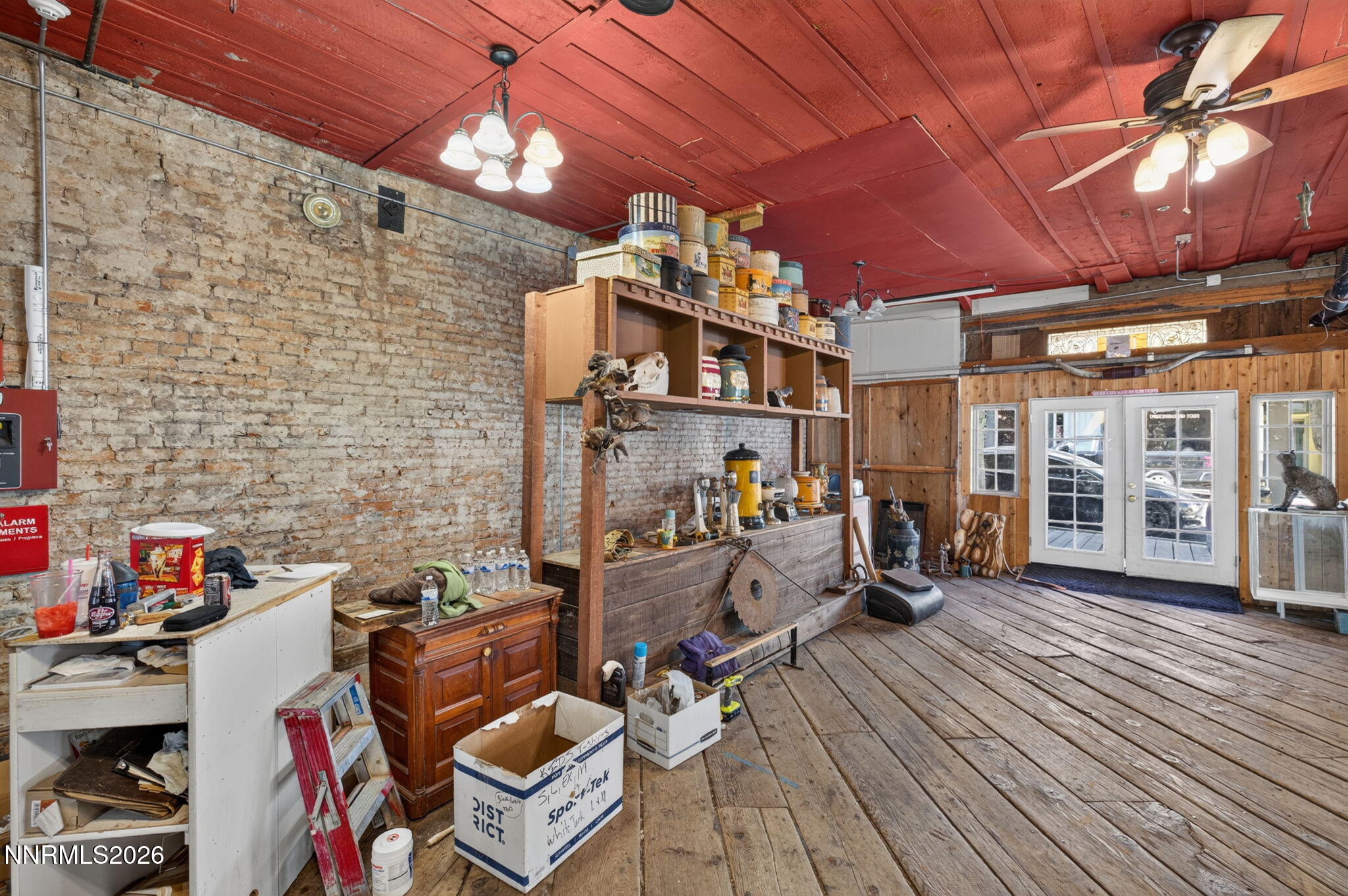 109 S C Street Property Photo 37